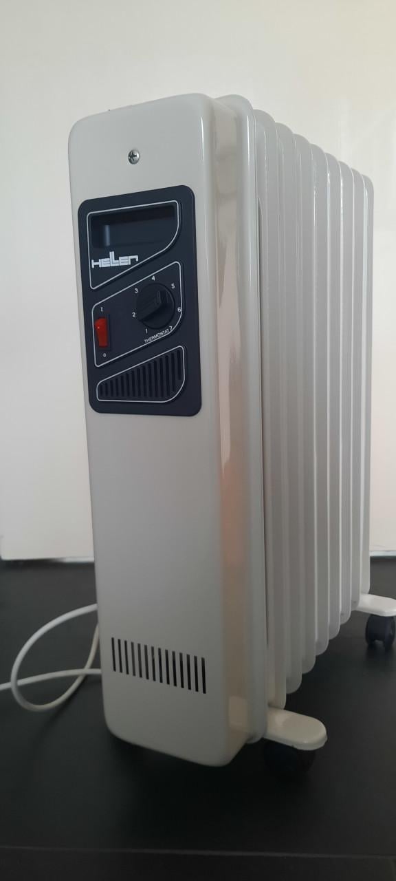 Oliegevulde radiator kachel