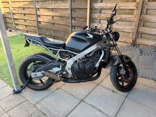 Honda CBR600F