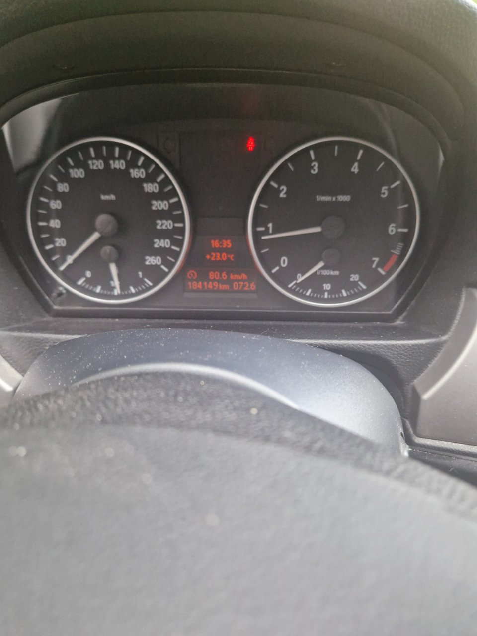 BMW 3-serie Touring 318i High Executive