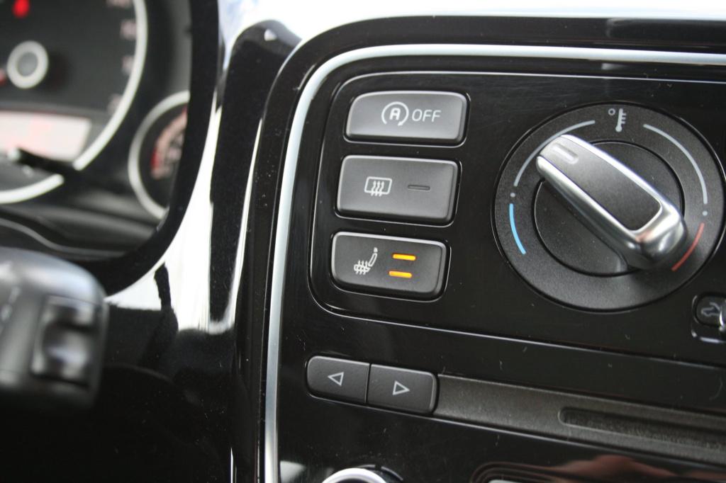 Volkswagen UP! 1.0 high up! black edition bluemotion