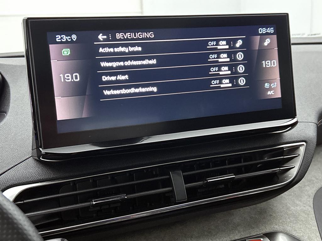 Peugeot 3008 hybrid 145 pk automaat gt | rijklaar | stoelverwarming | panor