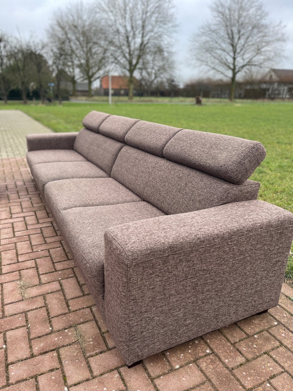 GRATIS LEVERING HEEL NL Grote Stoffen 4 zit Bankstel + Hocker