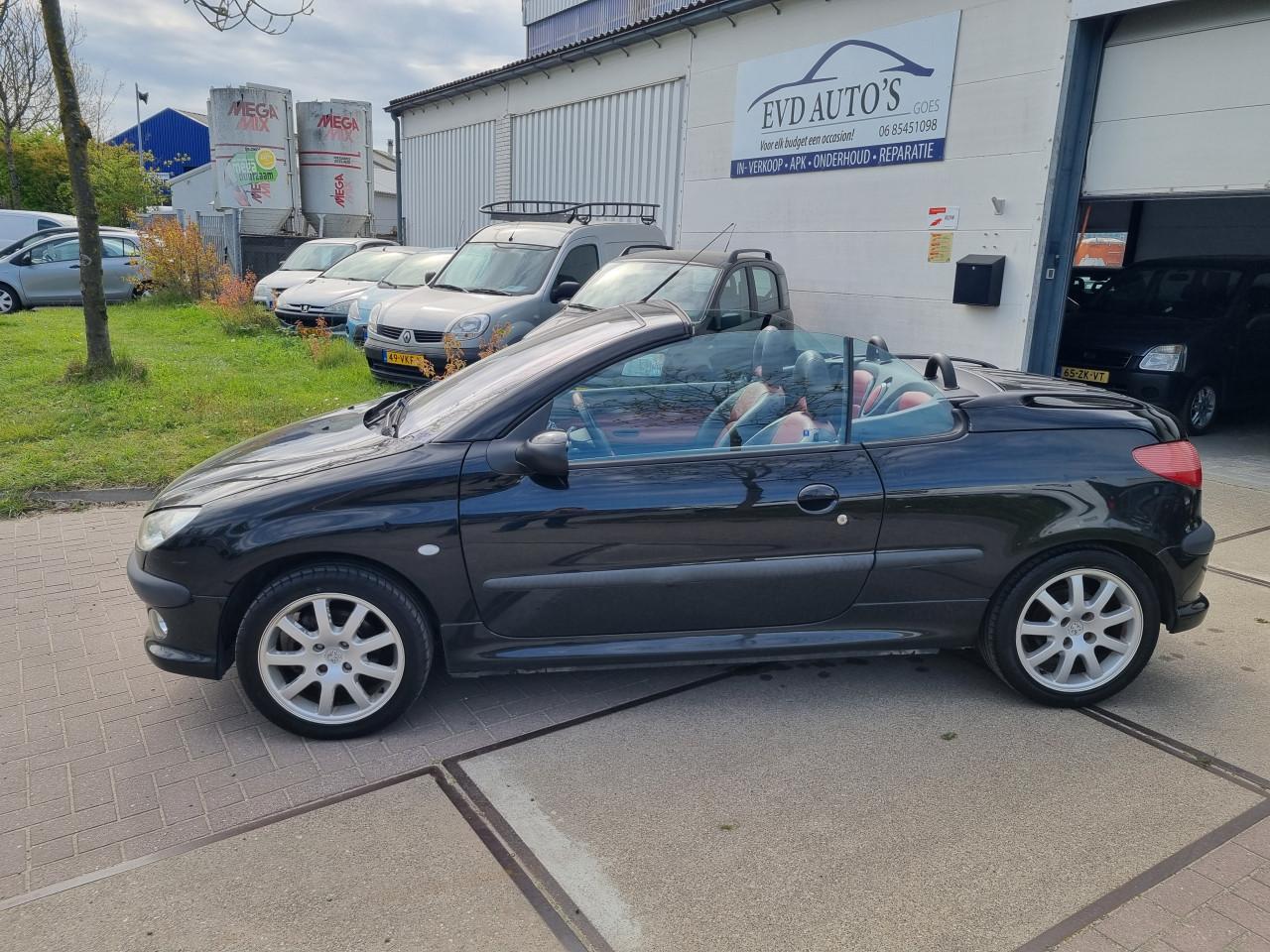 Peugeot 206 CC 2.0-16V