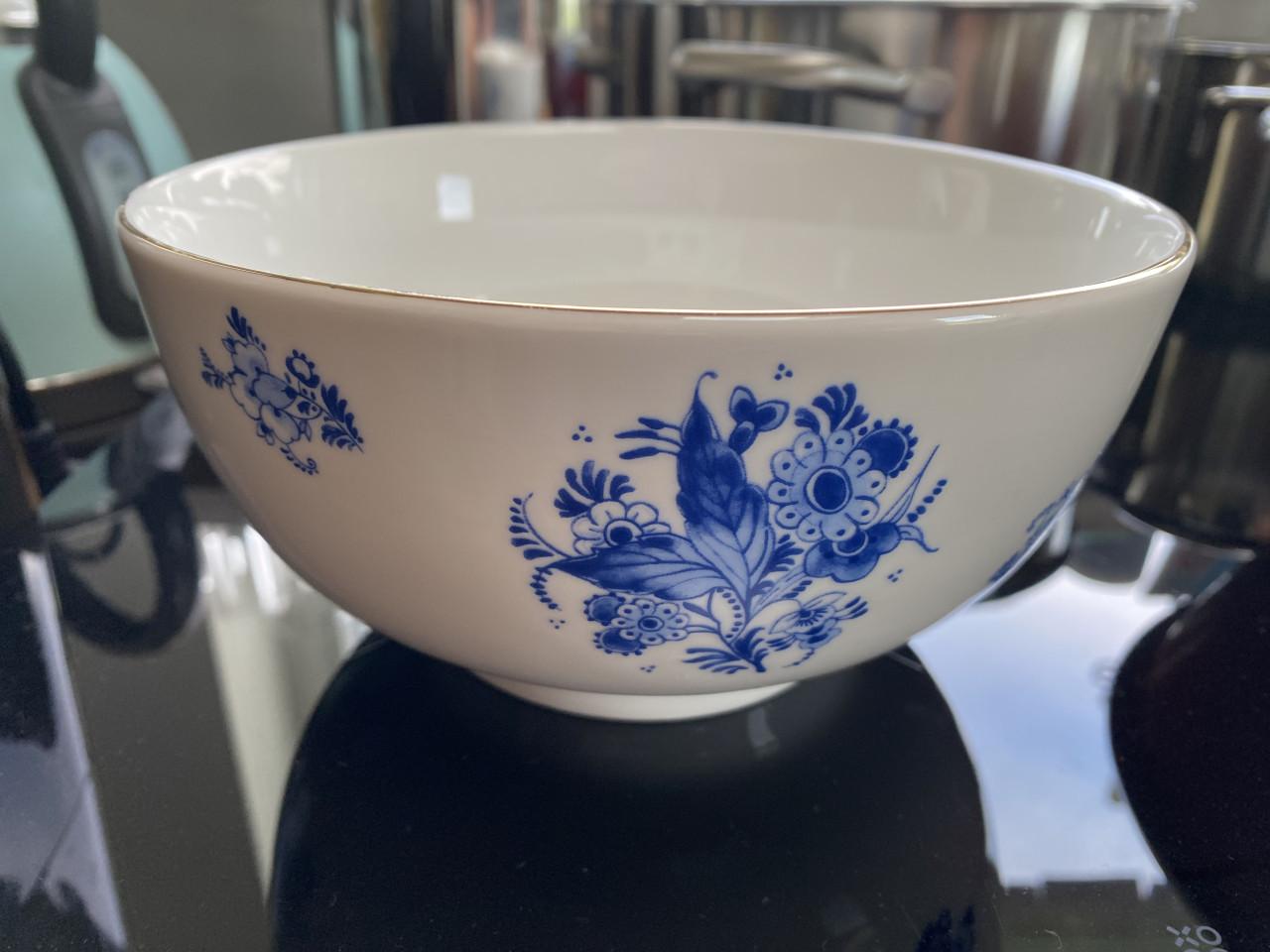Porcelein (?) Schaal, wit/blauw