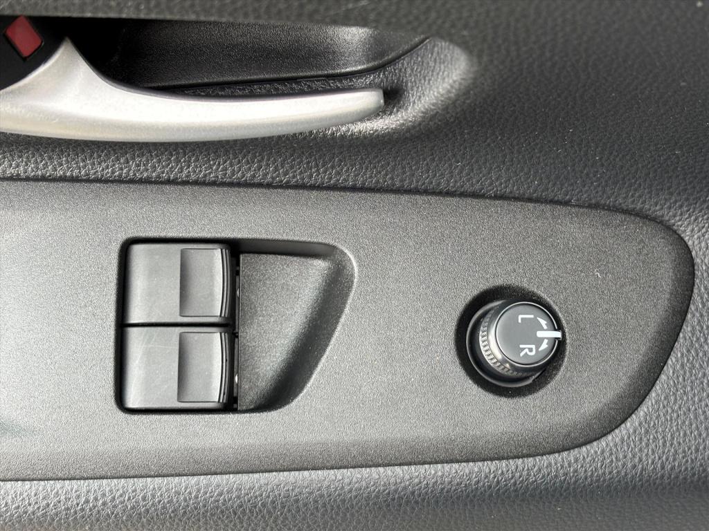 Toyota Aygo x 1.0 vvt-i mt 72pk pulse|bi tone stoelverwarming|carplay|camer