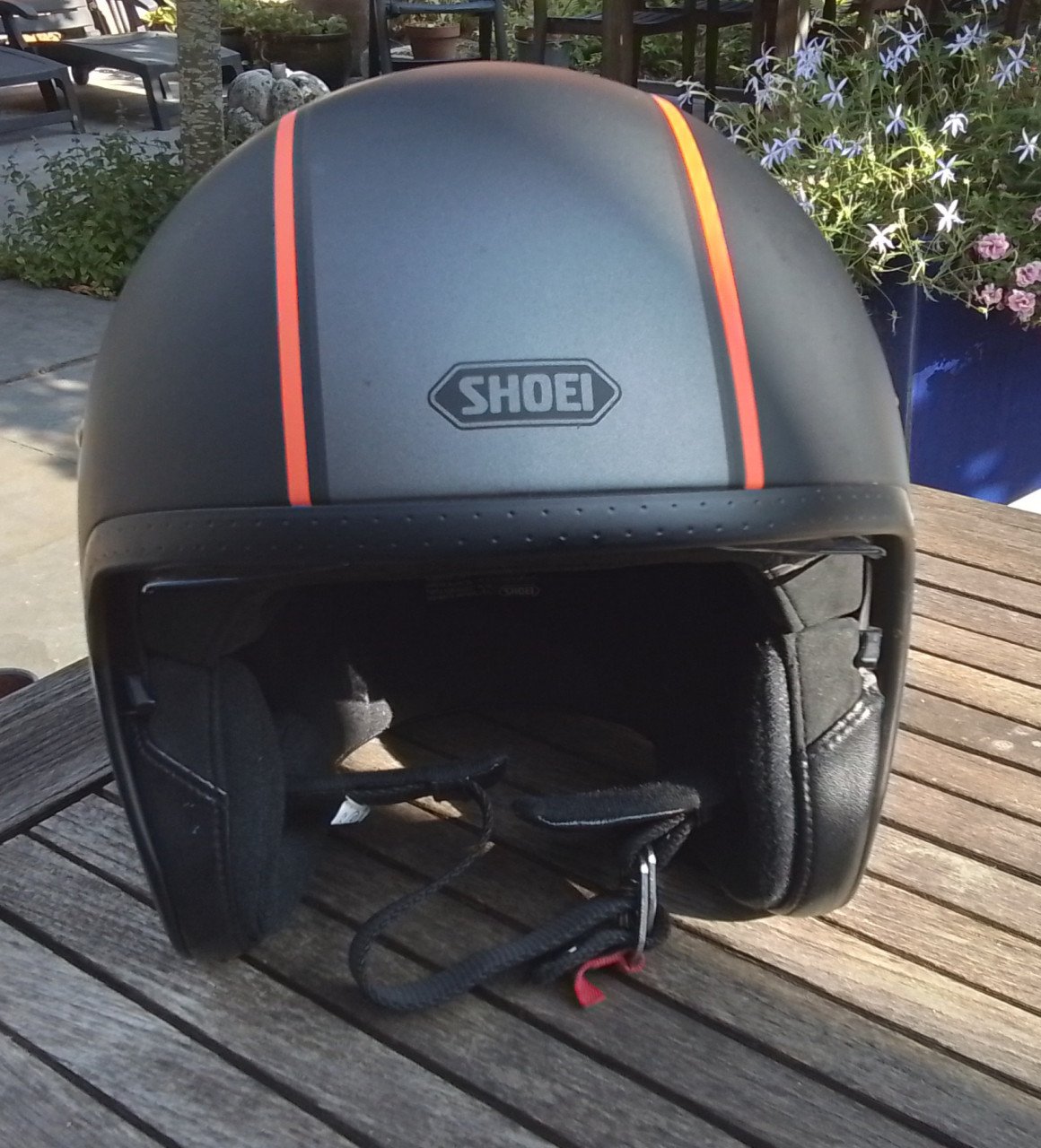 Motorhelm Shoei