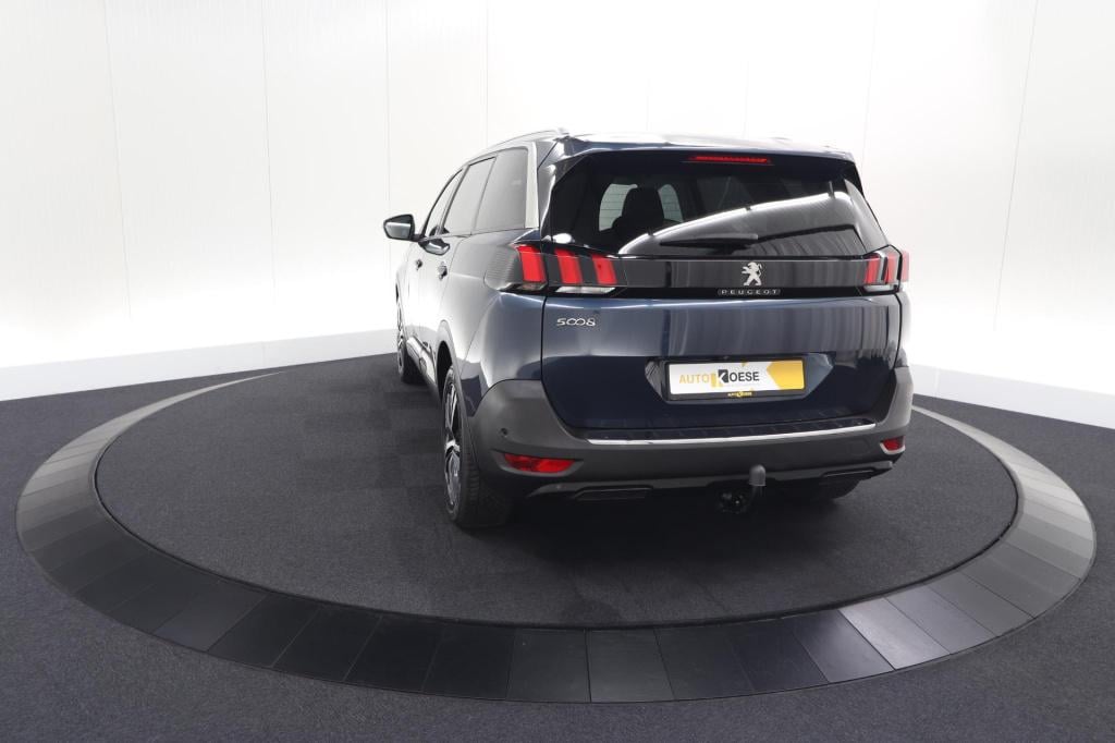 Peugeot 5008 puretech 130 eat8 crossway | trekhaak | camera | navigatie | a