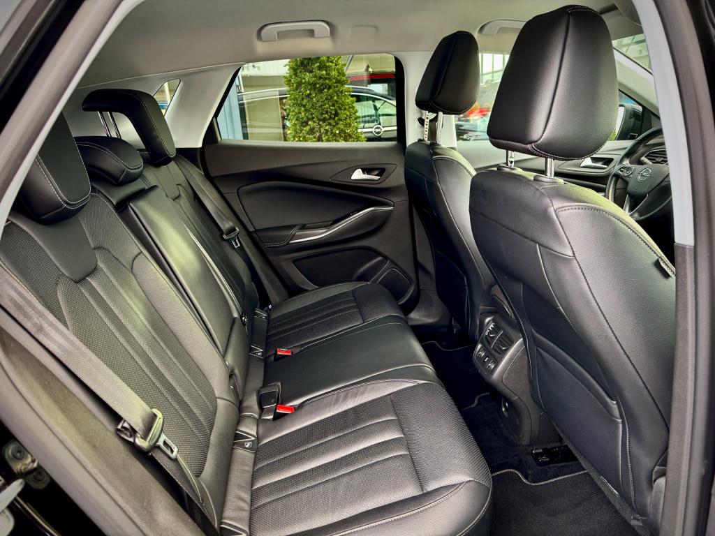 Opel Grandland X 1.2 turbo innovation leder navi ecc