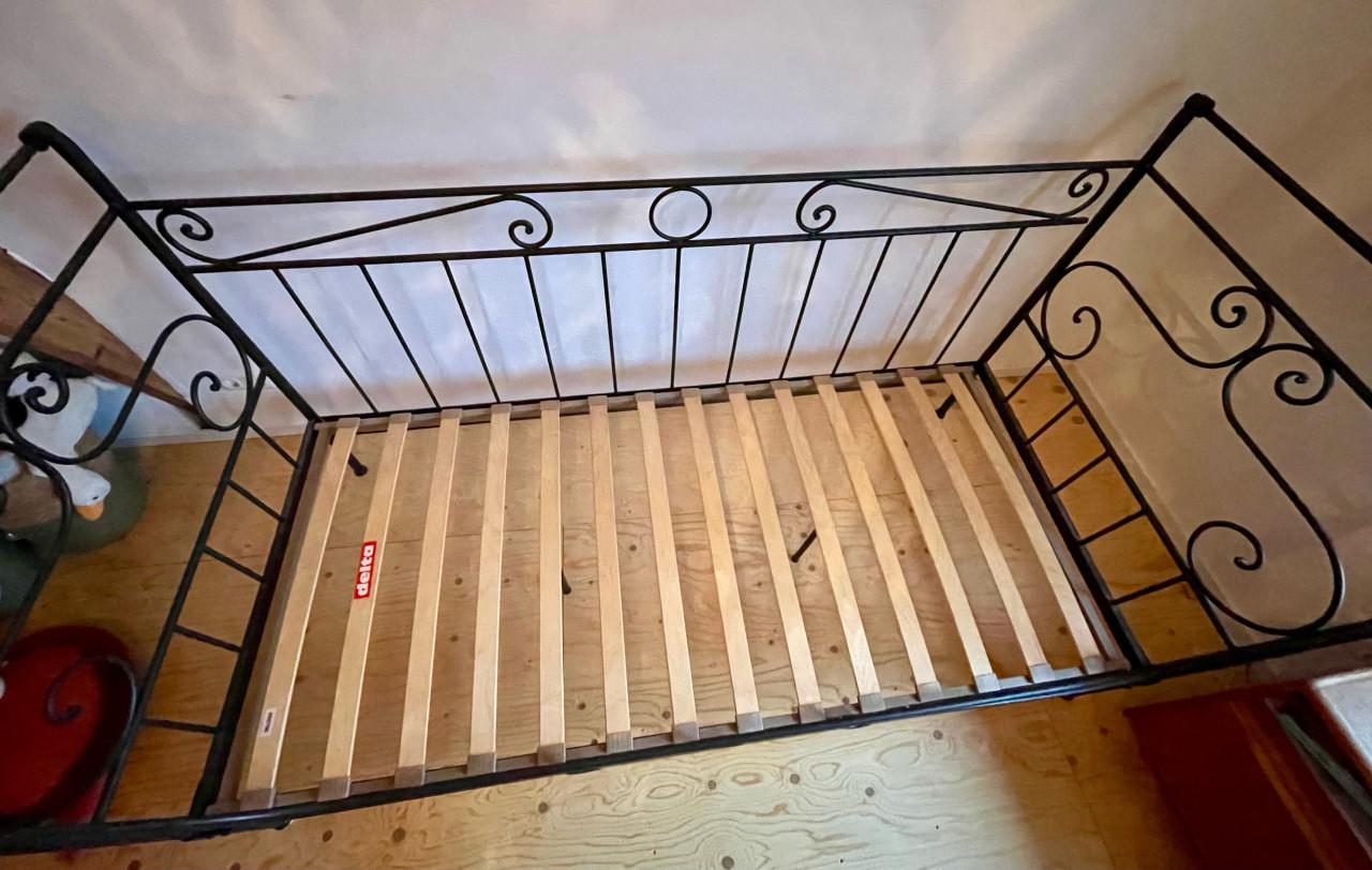 Meidenbed staal 90x200