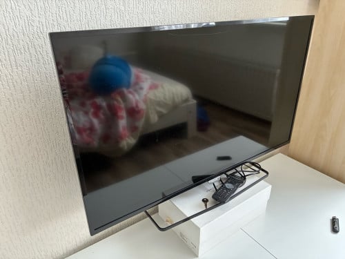 Philips lcd tv 40inch  smart