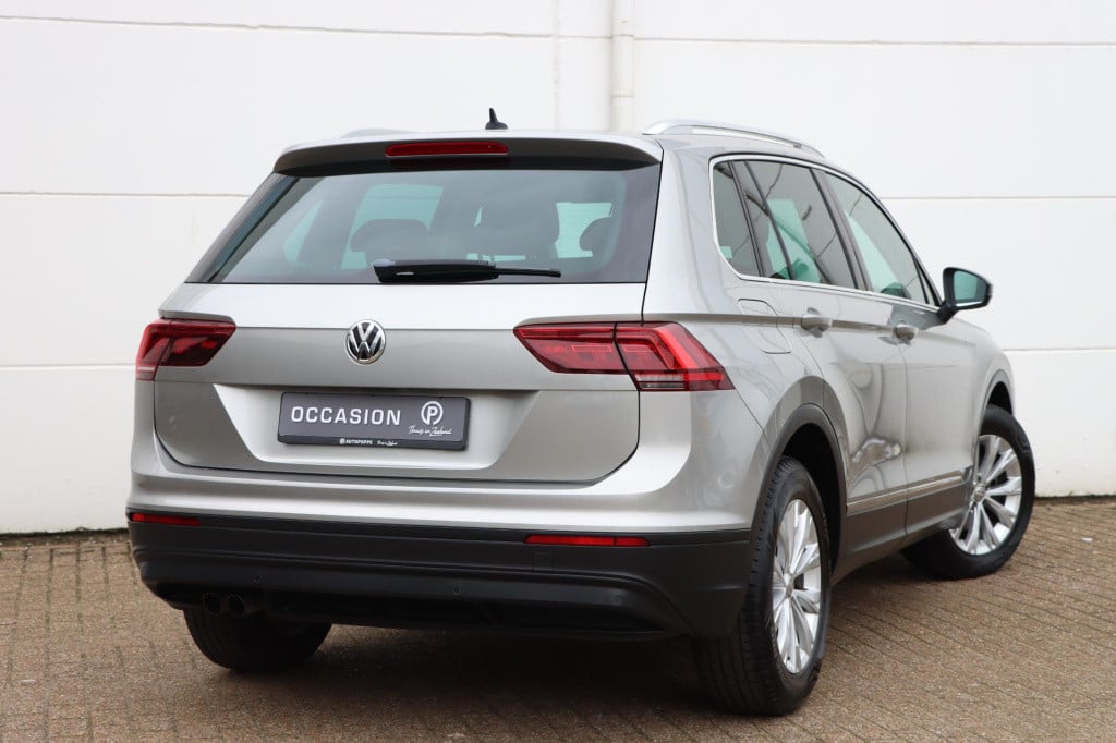 Volkswagen Tiguan 1.4 tsi connected series