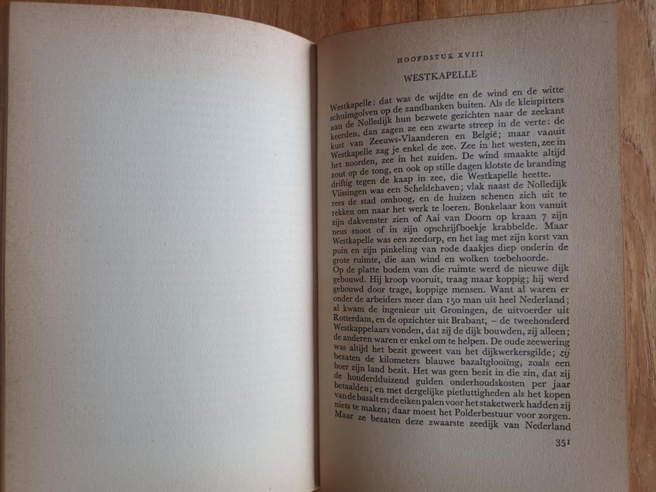 Het verjaagde water (1947) en Dit is Walcheren (1945)