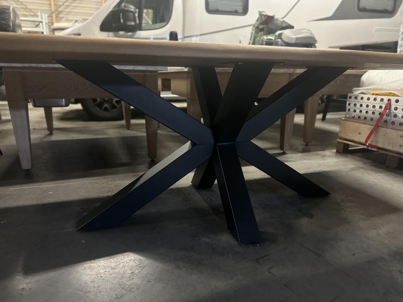 Eiken Boomstamtafel 260x100cm incl. 6 stoelen