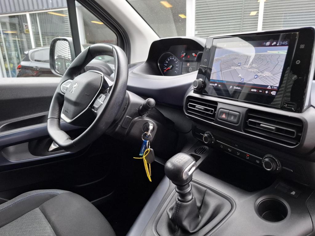 Peugeot Rifter mpv 110 allure navi/cam