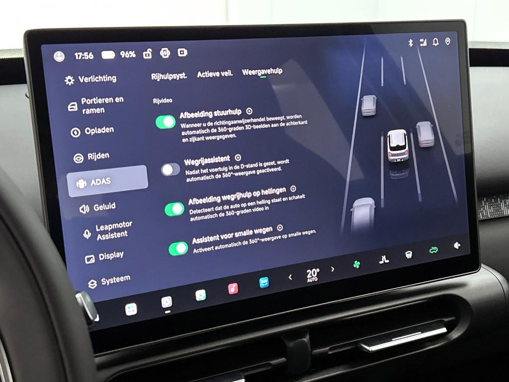 Leapmotor B03x promax design 53 kwh  voorraad | galaxy silver | 382 km wltp