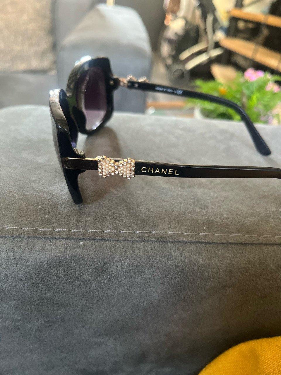 Te koop prachtige zonnebril Chanel