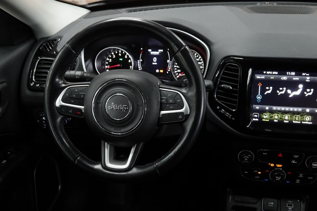 Jeep Compass 1.3t longitude | cruise | pdc | camera |