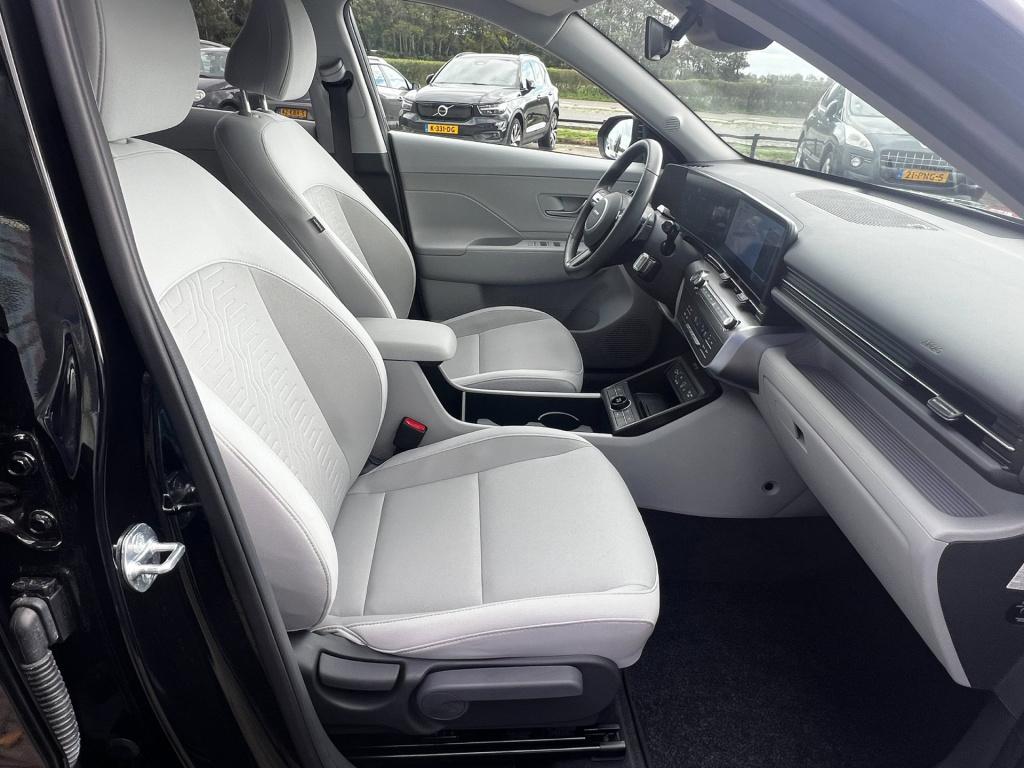 Hyundai Kona 1.6 gdi hev comfort smart, camera, carplay enz.. nieuwstaat!!