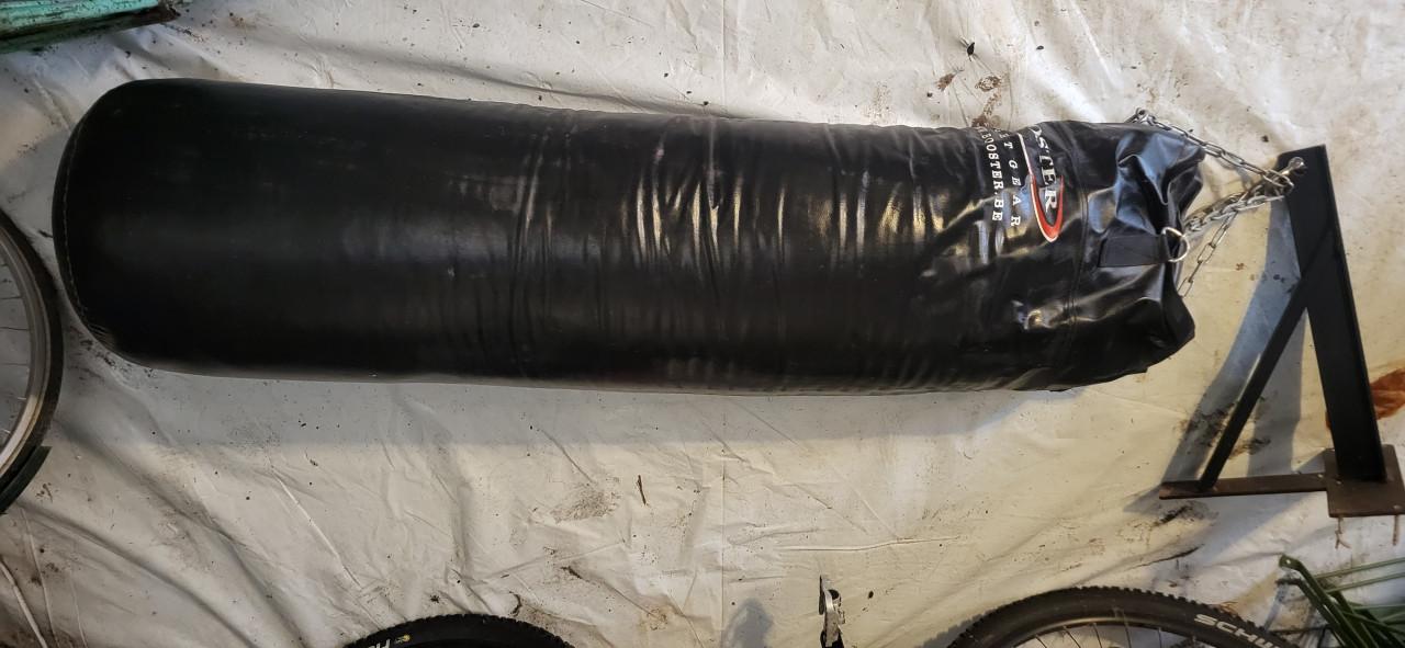 Bokszak met bevestiging