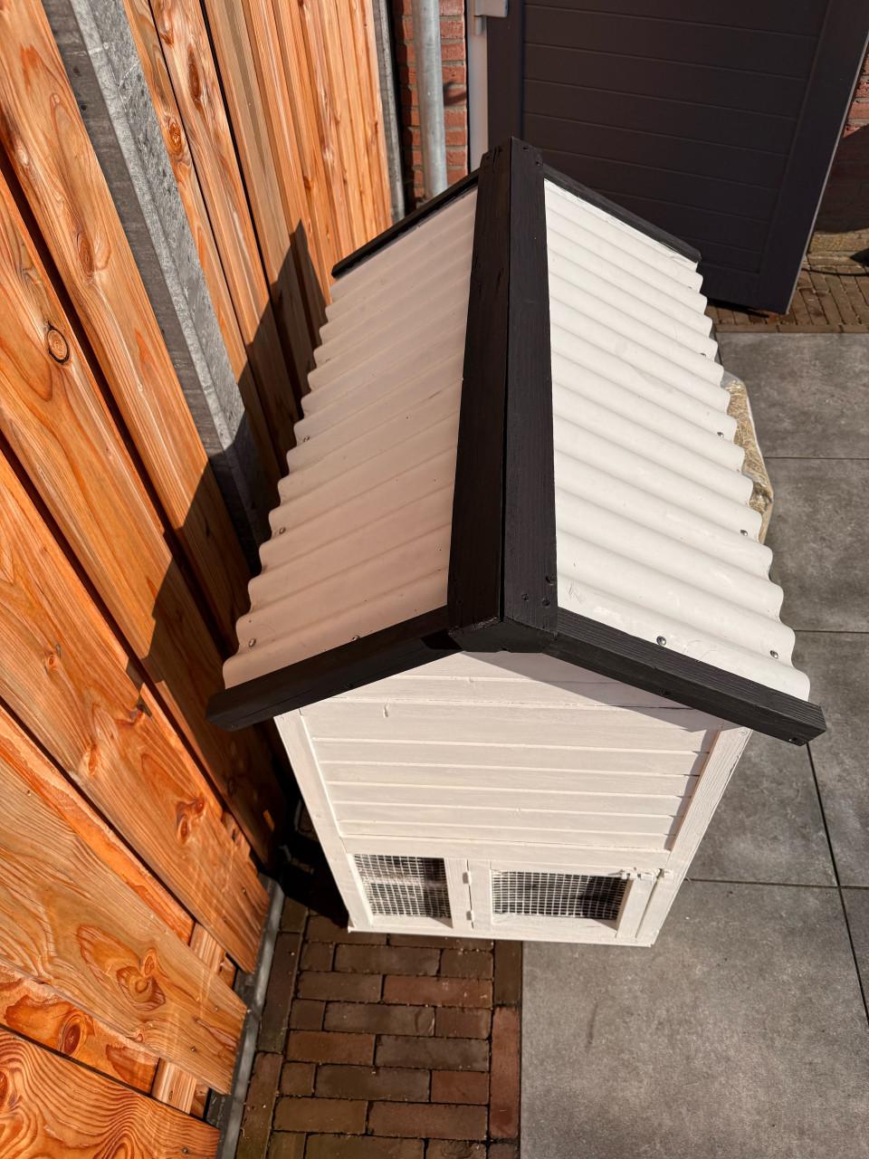 Konijnenhok (nieuwprijs 280)