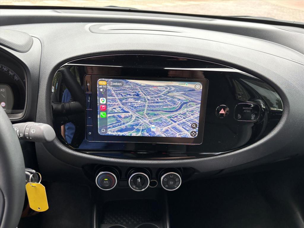 Toyota Aygo x 1.0 vvt-i mt play| camera| carplay|rijklaarprijs incl garanti
