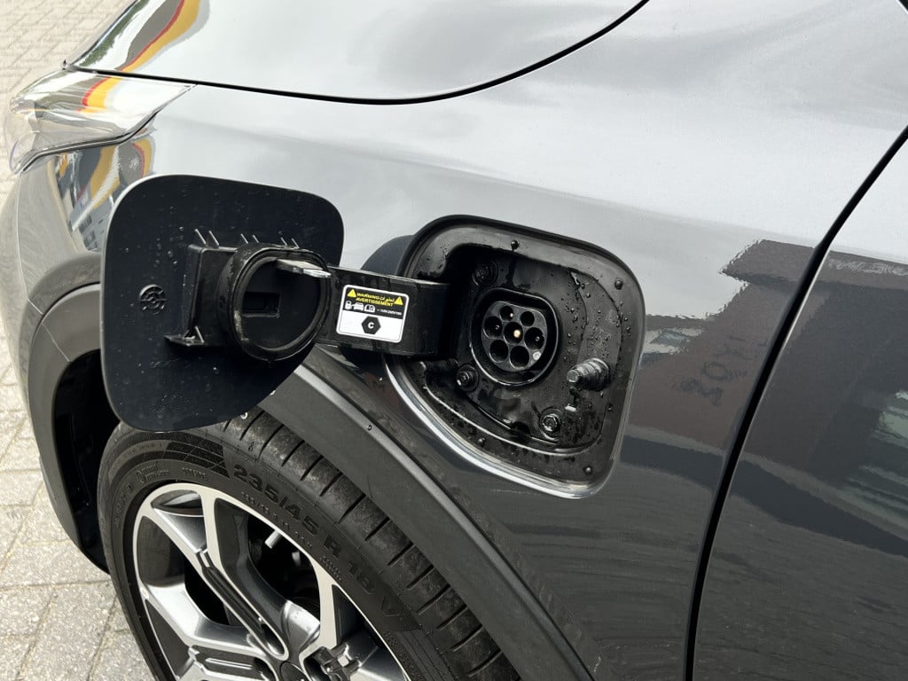 Kia Xceed 1.6 gdi phev dynamicplusline - apple/ android carplay | 18 inch |