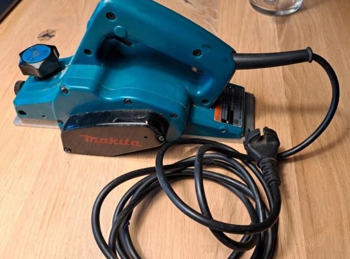 Makita schaaf type 1901 compleet in metalen box