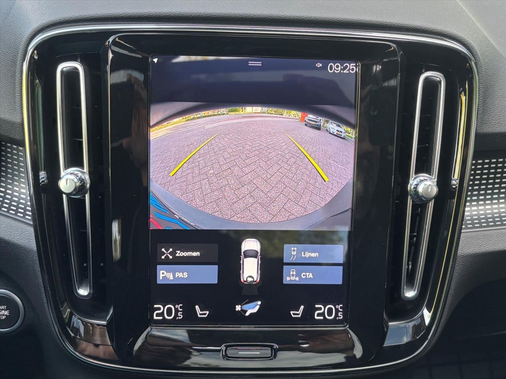 Volvo XC40 1.5 t5 recharge r-design|bliss|panoramadak|memorystoelen|stuur-s