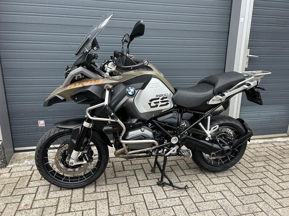 Nette BMW R1200GS Adventure '14 met 121 dkm, vol opties, dealer ond. €8950