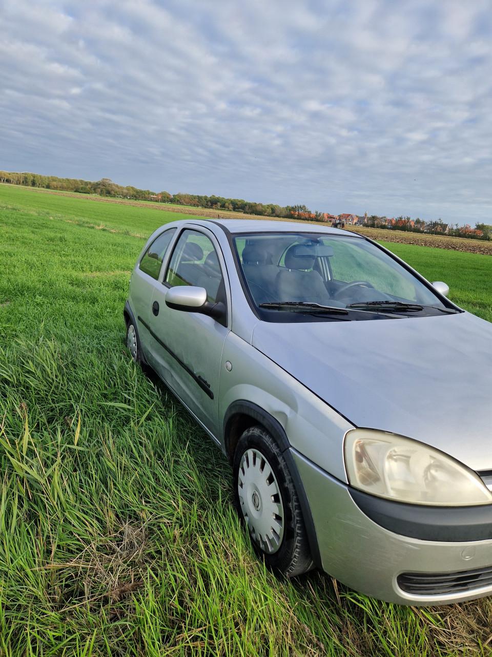 Opel corsa 1.2 2003