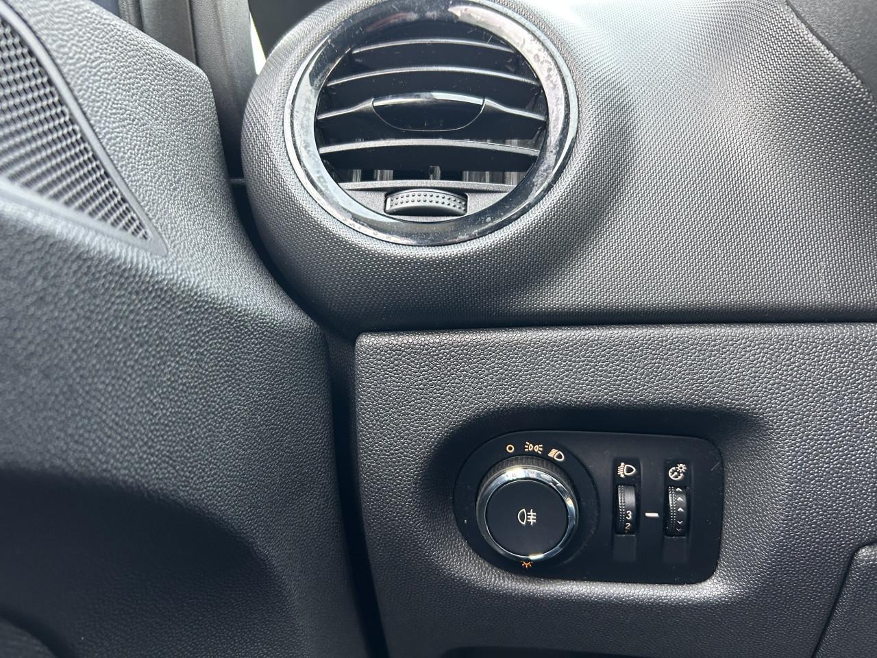 Opel Corsa 1.2-16V Cosmo|AIRCO|APK|