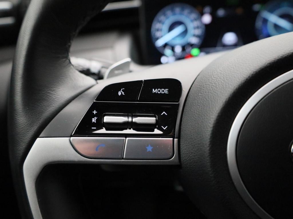 Hyundai Tucson 1.6 t-gdi phev comfort smart 4wd | lmv | automaat | navigati