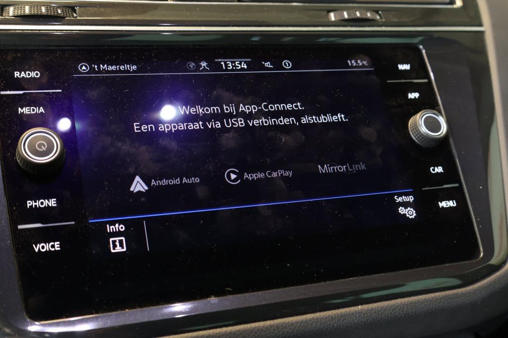 Volkswagen Tiguan 1.5 tsi life business nl auto, app connect, led, stoelver