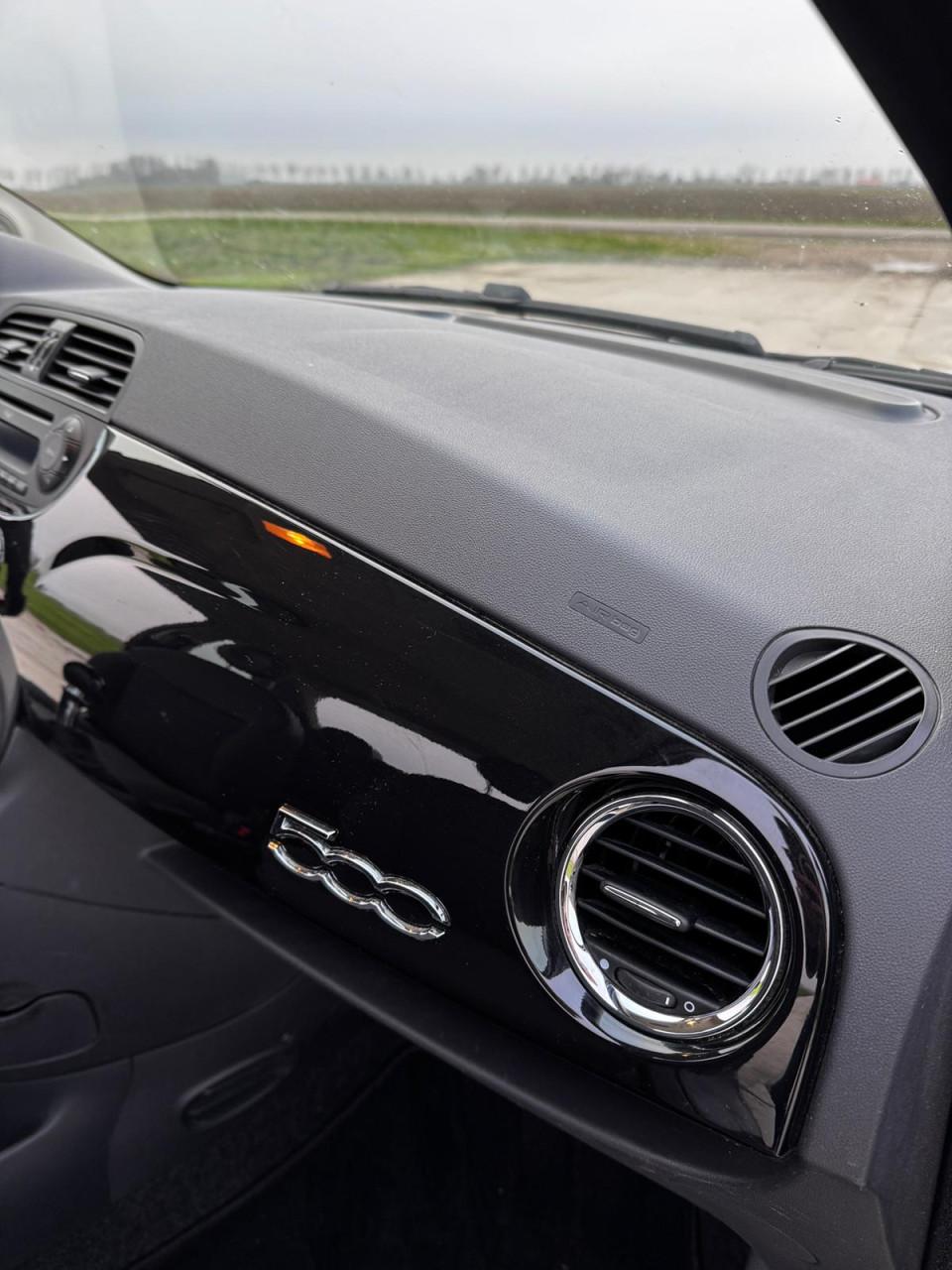 Fiat 500 0.9 85pk Twinair Turbo 2013 Zwart