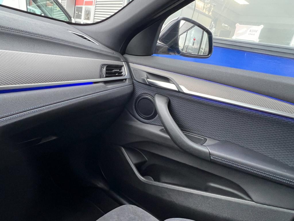 BMW X2 2.0i xdrive m-sportpakket,high executive vele opties