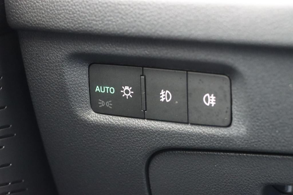 Skoda Octavia combi 1.5 e-tsi business edition plus dsg7 150pk