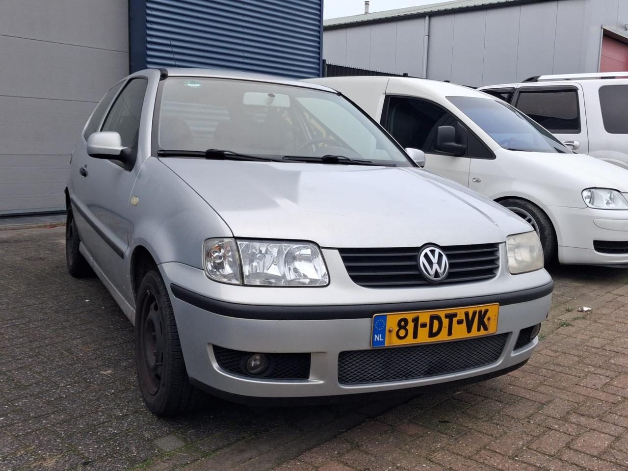 Volkswagen polo 1.4 mpi lage km stand!