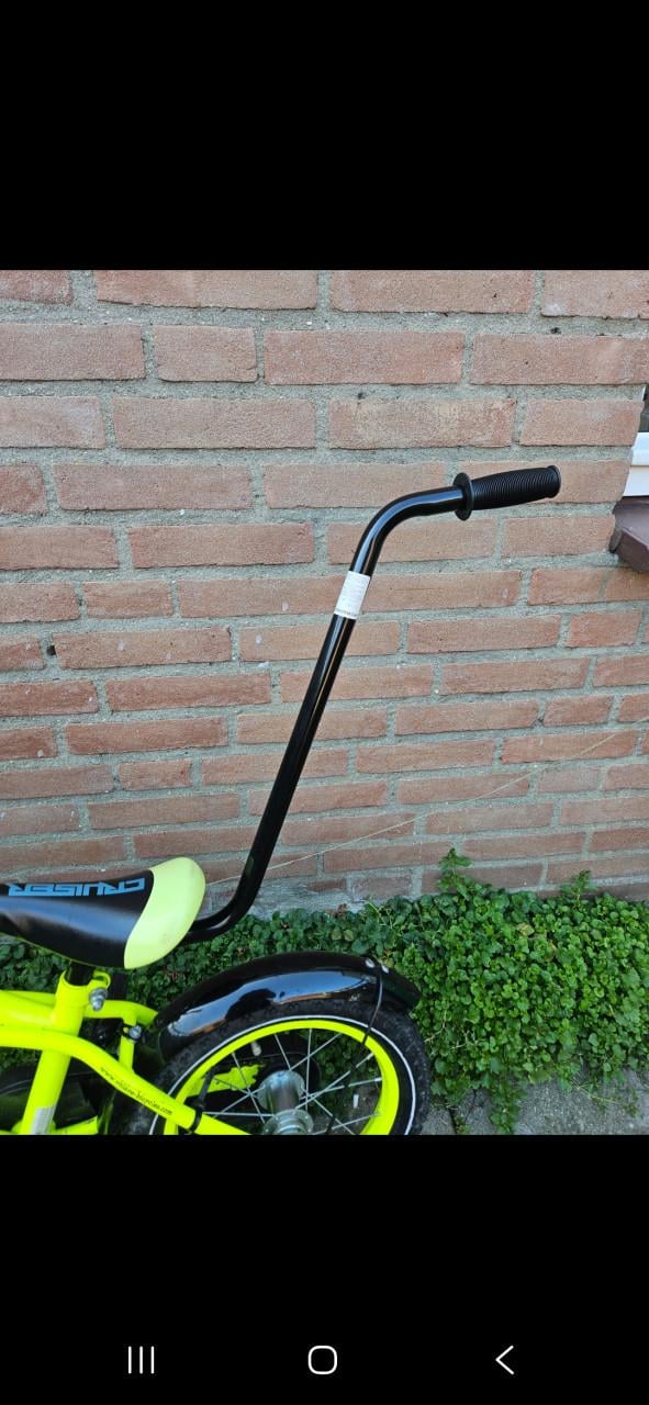 Leuke kinderfiets met 14 inch banden incl duwstang