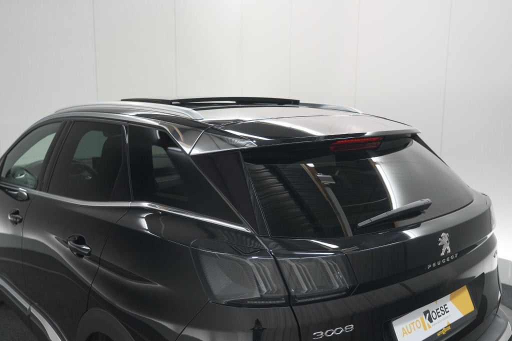 Peugeot 3008 1.6 puretech 180 gt | panoramadak | adaptieve cruise control |