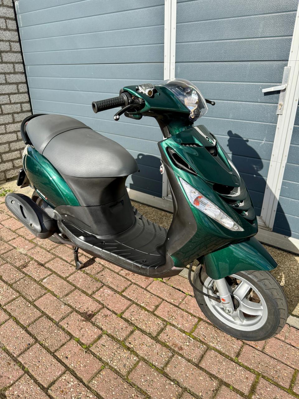 Piaggio zip