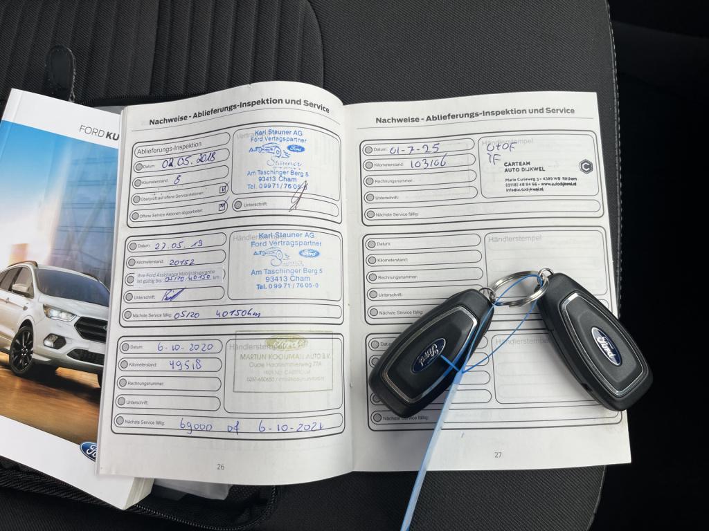Ford Kuga 1.5 ecoboost titanium 2000 kg  trekgewicht