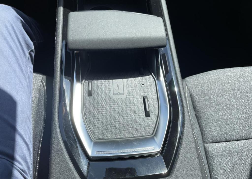 Renault Austral 1.2 e-tech full hybrid 200 techno - nieuw model / panoramis