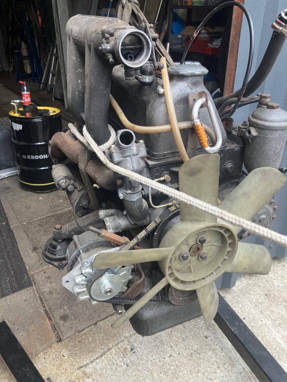 Mercedes motor