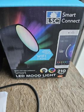Nieuw LSC smart connect LED moon light, wit en kleurenlicht