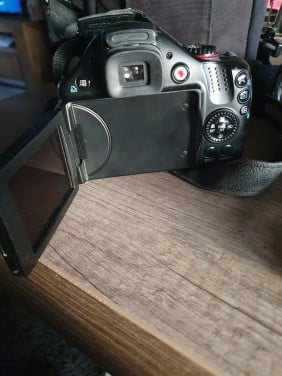 Werkende vintage Canon PowerShot SX40HS incl veel accessoires....