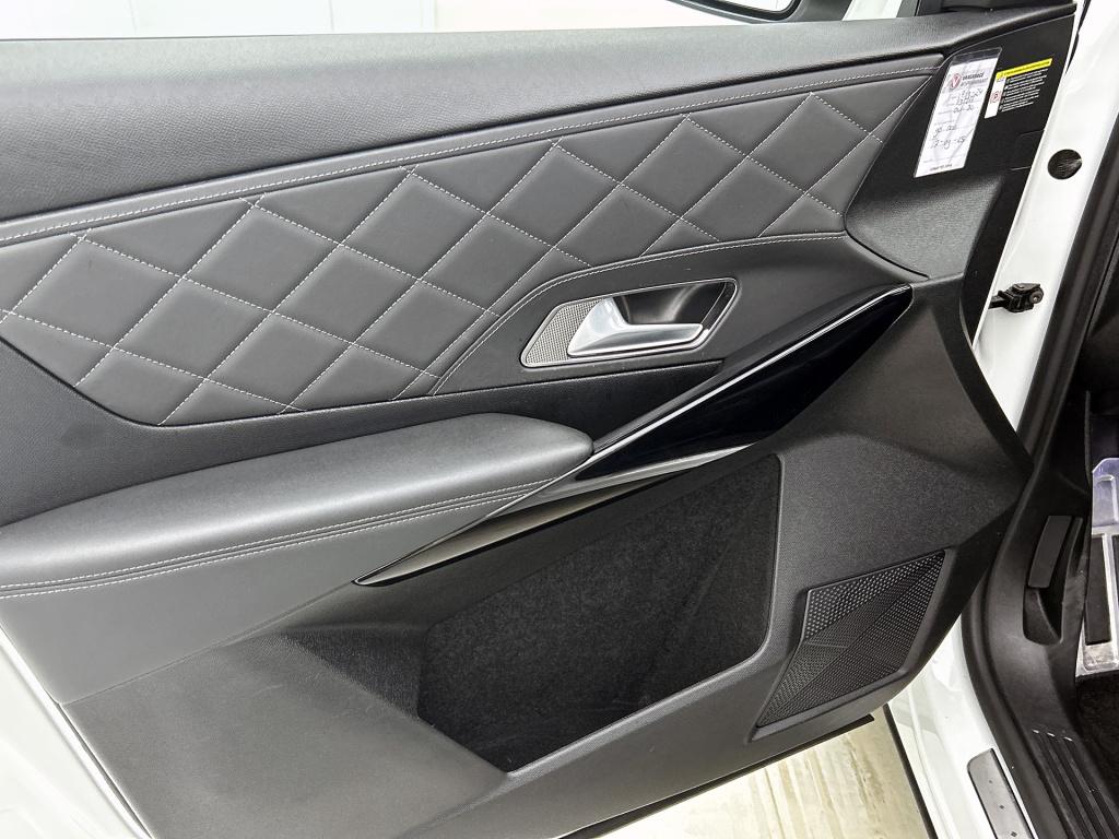 Ds Ds 7 crossback e-tense awd 300pk automaat rivoli | zwart leder | adaptie