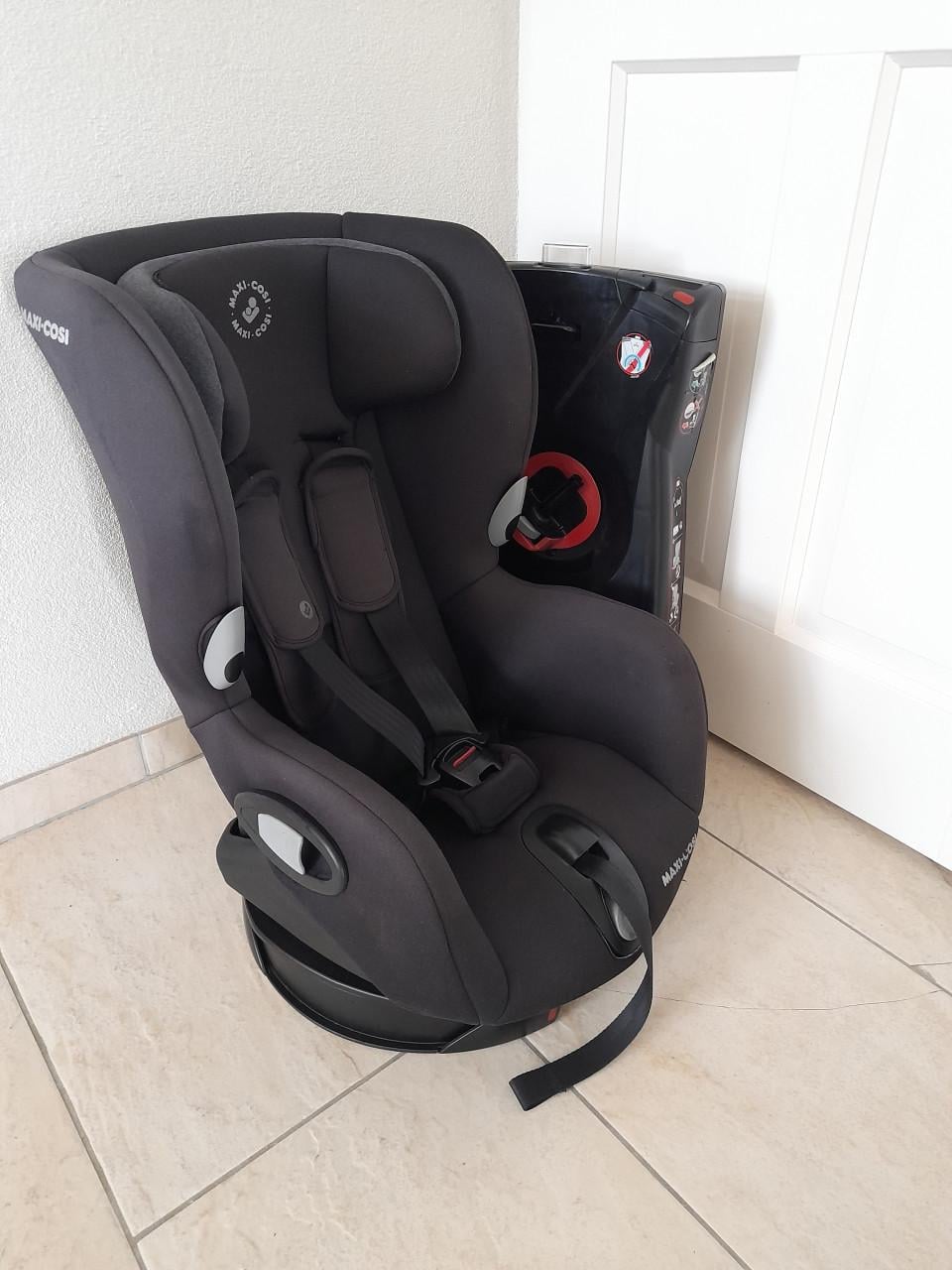 Maxi cosi Axiss DRAAIBAAR (in goede nette staat )