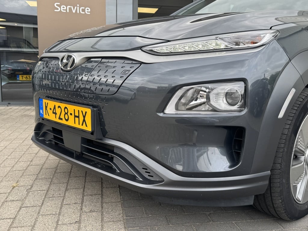 Hyundai Kona ev comf smart 39 kwh | 1e eigenaar | dealer onderhouden! |