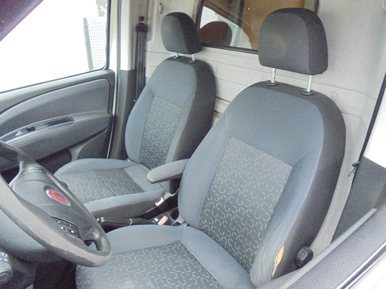Doblo nette bedrijswagen uit 2012 1.3 Multi jet ,met N.A.P prijs € 1650