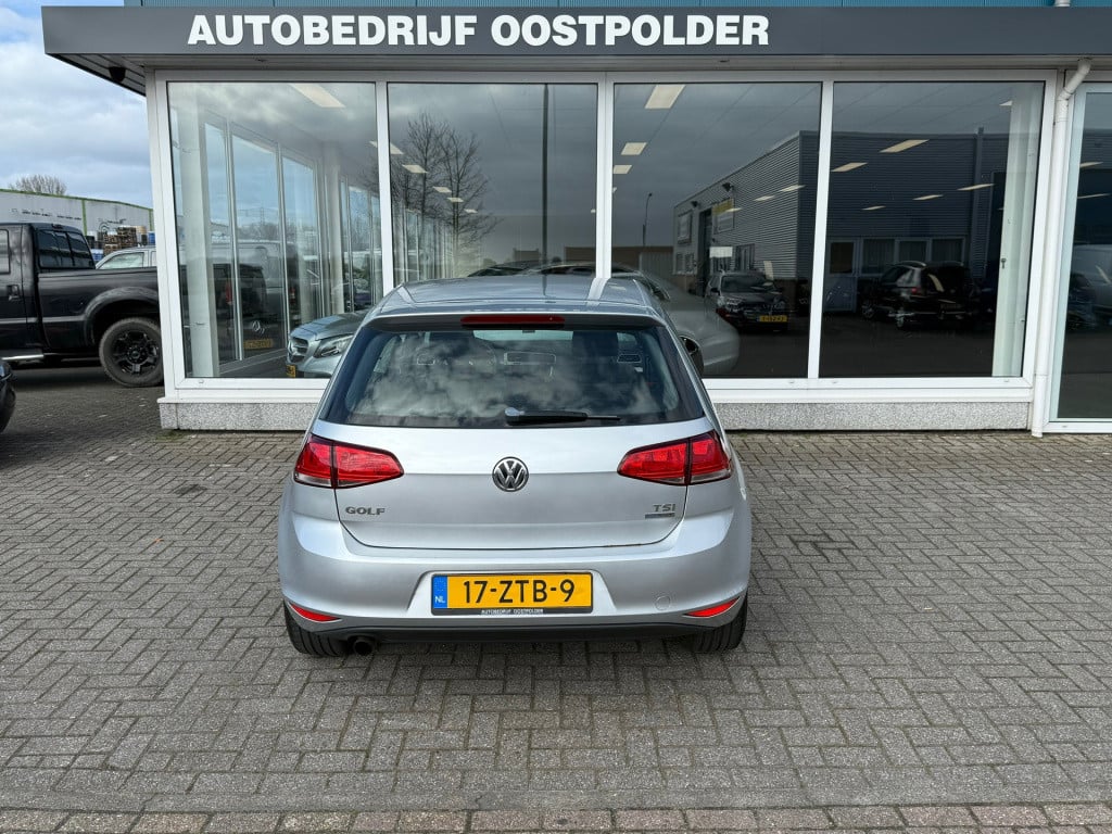 Volkswagen Golf 1.2 tsi trendline